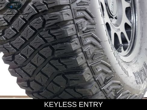Used 2025 Ford Bronco Big Bend AWD/4WD image 11