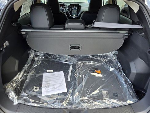New 2025 Subaru Crosstrek 2.5i Limited image 14