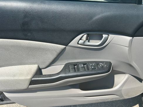 Used 2013 Honda Civic LX image 10