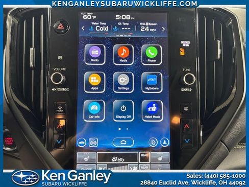 Used 2023 Subaru Ascent Onyx Edition AWD/4WD image 17