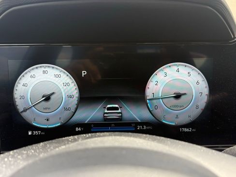 Used 2023 Hyundai Elantra SEL w/ Convenience Package image 19