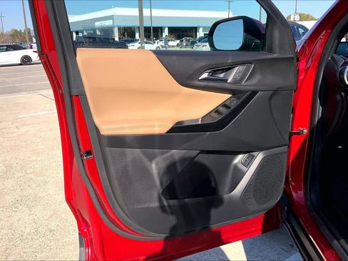 Used 2026 Chevrolet Equinox ACTIV w/ LPO, Floor Liner Package image 22