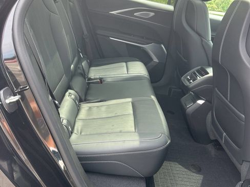 Used 2024 Cadillac Lyriq Sport AWD/4WD image 16