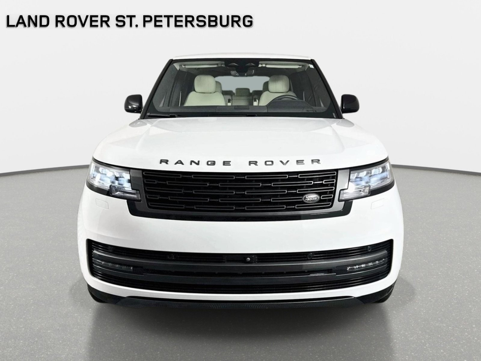 Used 2024 Land Rover Range Rover Long Wheelbase SE AWD/4WD image 2