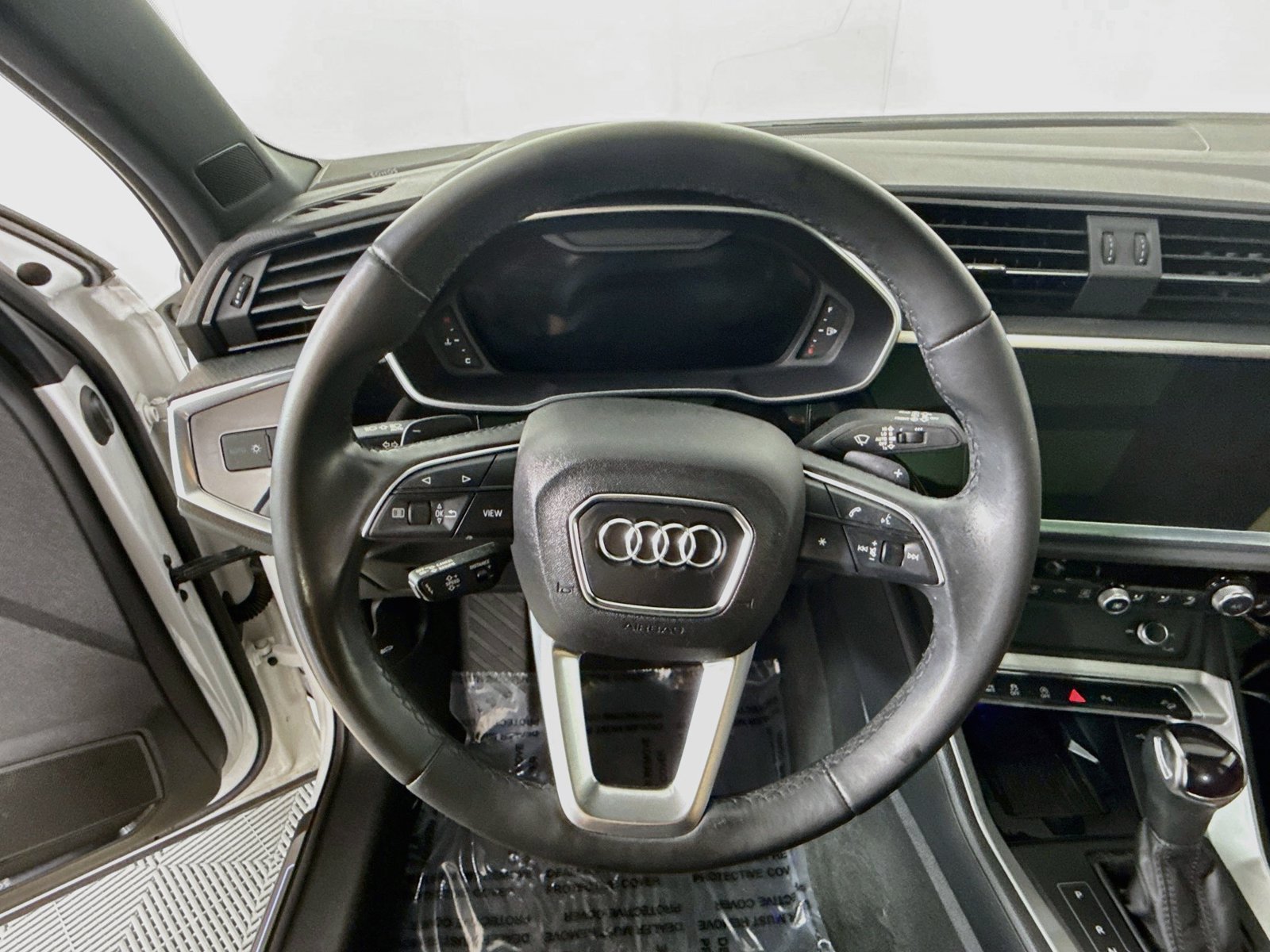 Used 2024 Audi Q3 2.0T Premium Plus AWD/4WD image 14