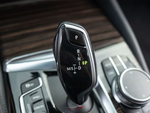 Used 2019 BMW M550i xDrive AWD/4WD image 35