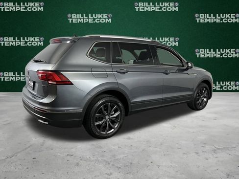 Used 2022 Volkswagen Tiguan SE image 6