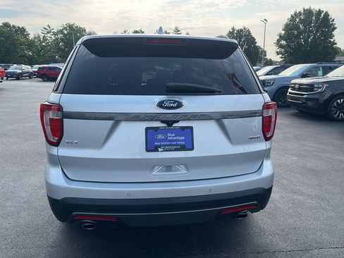 Certified 2017 Ford Explorer XLT w/ Equipment Group 202A AWD/4WD image 6