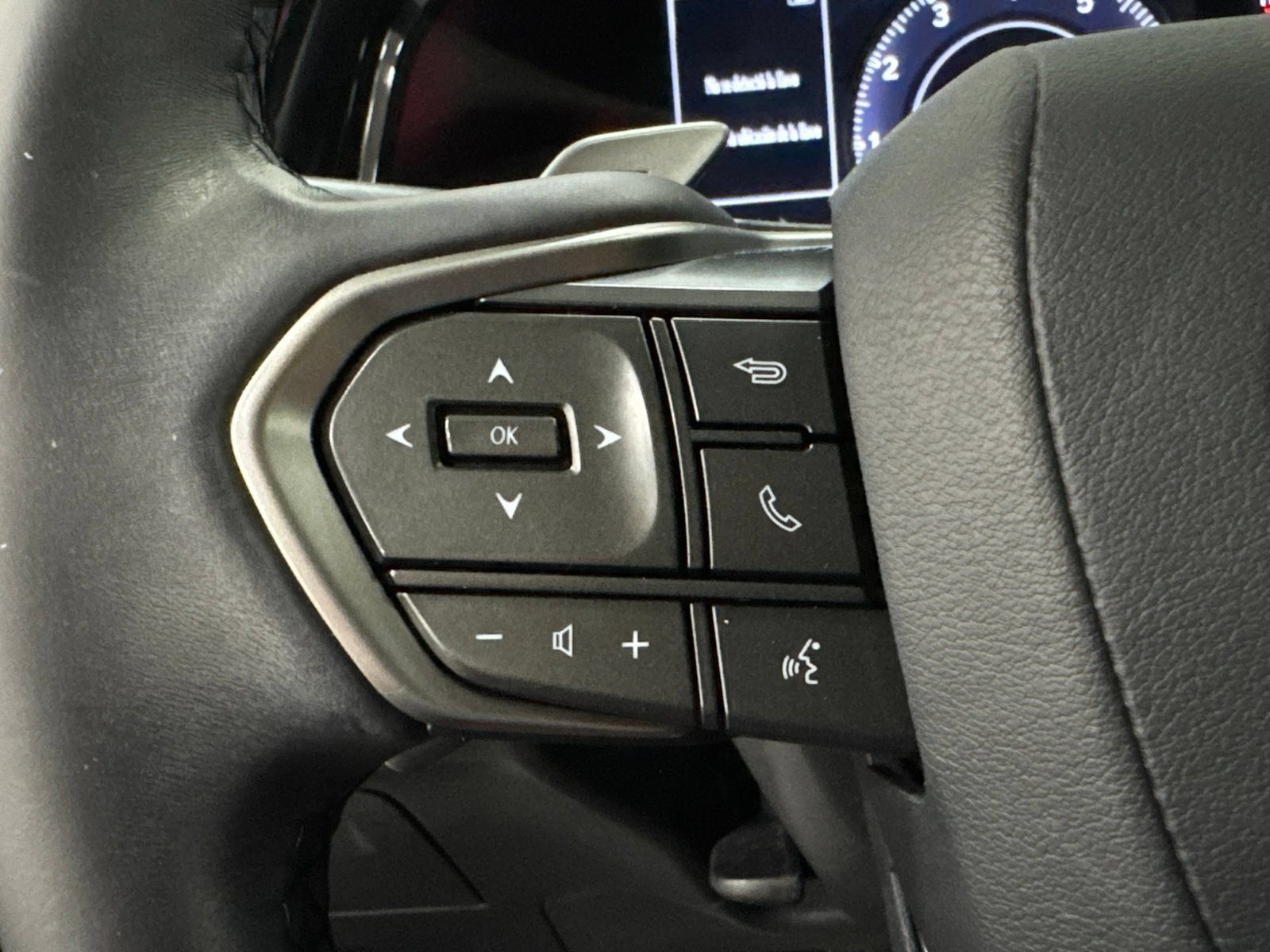 Used 2025 Lexus NX 250 FWD image 33