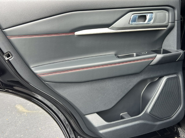 New 2026 Ford Explorer ST-Line w/ ST-Line Street Pack AWD/4WD image 42