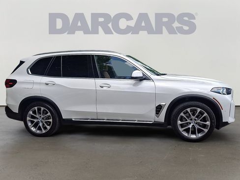 Used 2025 BMW X5 xDrive40i AWD/4WD image 7