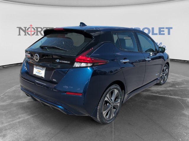 Used 2018 Nissan Leaf SL w/ SL Technology Package FWD image 3