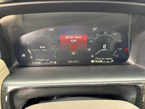 Used 2021 Lincoln Nautilus Reserve w/ Equipment Group 201A image 19