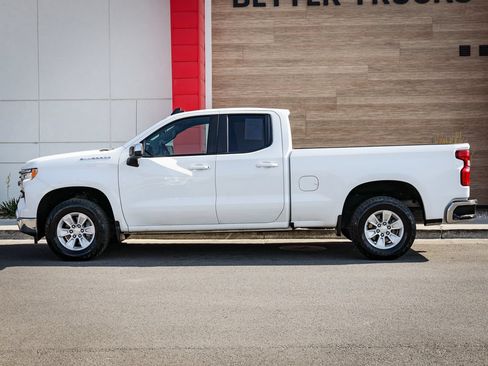 Used 2023 Chevrolet Silverado 1500 LT w/ Protection Package AWD/4WD image 7