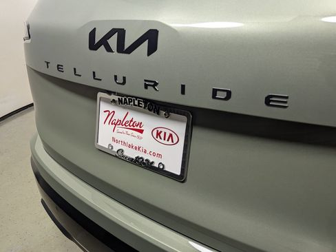 Used 2025 Kia Telluride SX Prestige X-Line AWD/4WD image 8