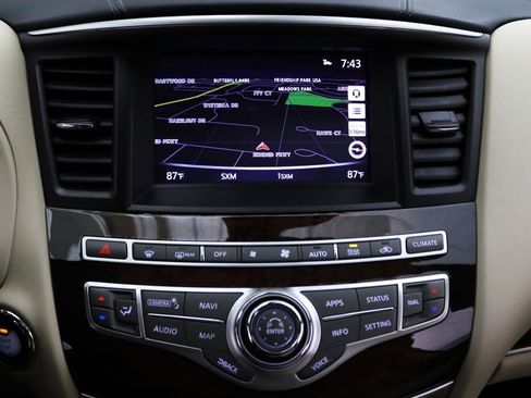 Used 2018 INFINITI QX60 Luxe w/ Deluxe Technology Package image 19