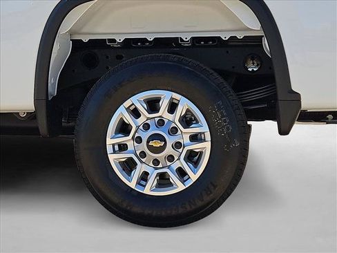 New 2026 Chevrolet Silverado 2500 LT AWD/4WD image 10