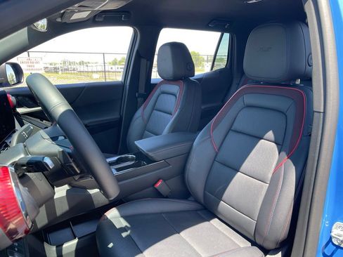 Used 2025 Chevrolet Equinox RS w/ Convenience Package III AWD/4WD image 19