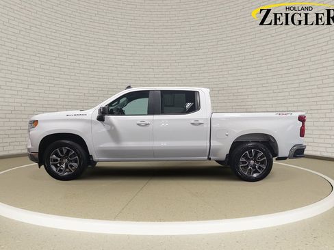 Used 2024 Chevrolet Silverado 1500 LT AWD/4WD image 8