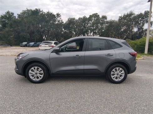 New 2026 Ford Escape Active image 8