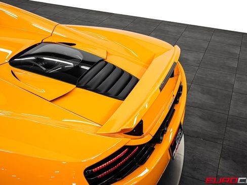 Used 2013 McLaren MP4-12C Spider RWD image 24