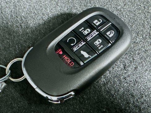 Used 2026 Honda Odyssey Elite image 46