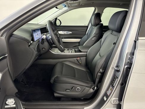 New 2026 Genesis GV70 2.5T Select AWD/4WD image 13