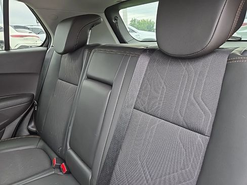 Used 2017 Chevrolet Trax LT w/ LT Convenience Package AWD/4WD image 30