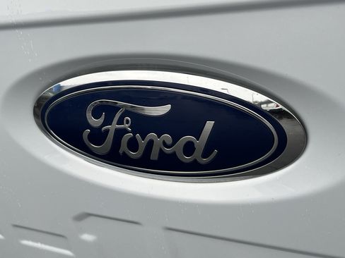 Used 2022 Ford F150 XLT w/ Equipment Group 302A High image 8