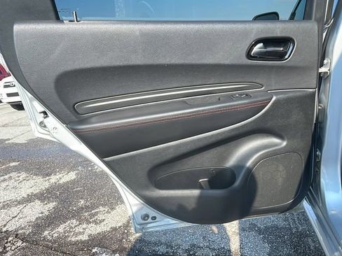 Used 2024 Dodge Durango GT image 17