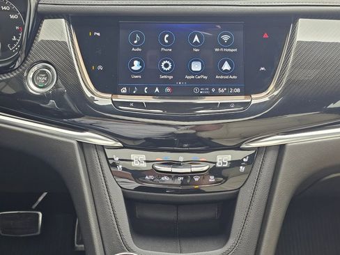 Used 2023 Cadillac XT6 Sport image 32