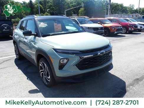Used 2024 Chevrolet TrailBlazer RS w/ Convenience Package AWD/4WD image 1