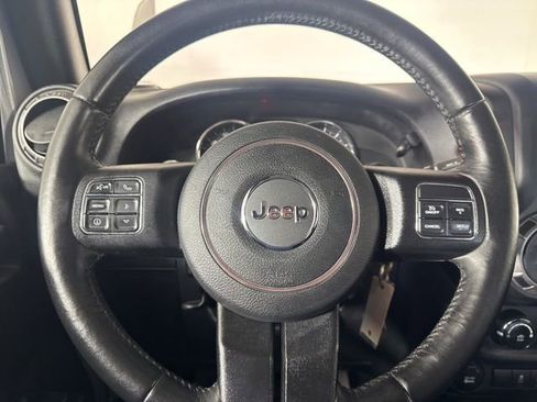 Used 2016 Jeep Wrangler Unlimited Sport w/ Connectivity Group AWD/4WD image 17
