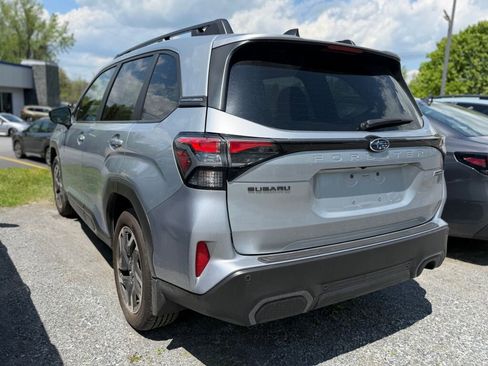 Used 2025 Subaru Forester Limited w/ Popular Package AWD/4WD image 3