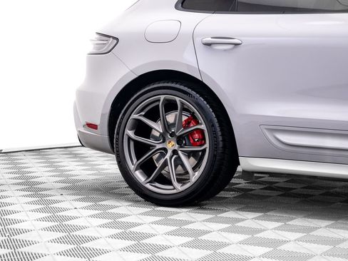 Used 2023 Porsche Macan GTS AWD/4WD image 34