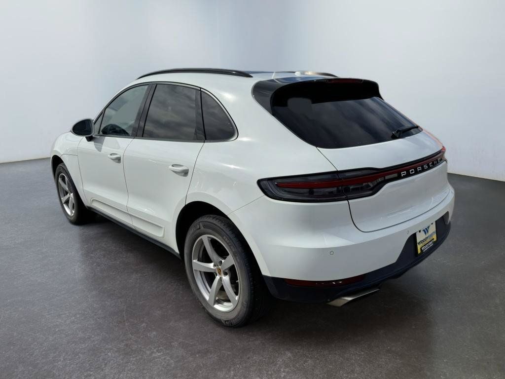 Used 2019 Porsche Macan AWD/4WD image 3