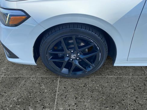 Used 2022 Honda Civic Sport image 14