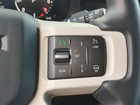 Used 2025 Land Rover Defender 110 S AWD/4WD image 26