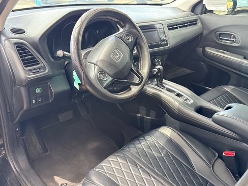 Used 2022 Honda HR-V LX image 10