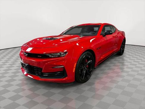 Used 2023 Chevrolet Camaro SS RWD image 5