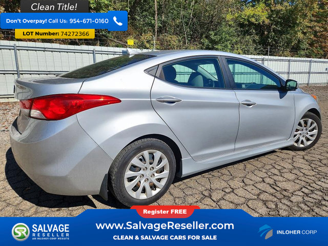 Used 2012 Hyundai Elantra GLS FWD image 4