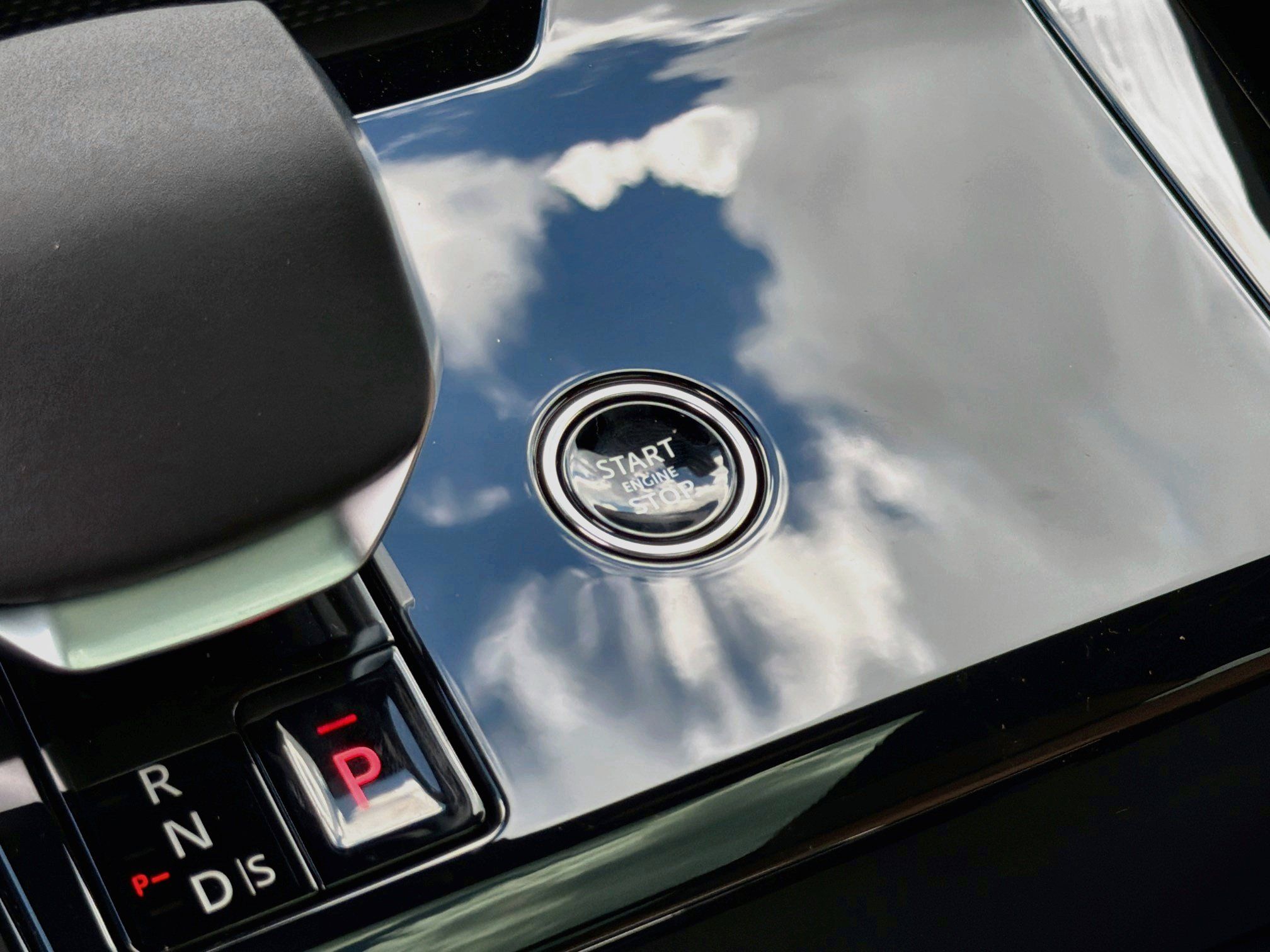 New 2027 Land Rover Range Rover Sport SE AWD/4WD image 38