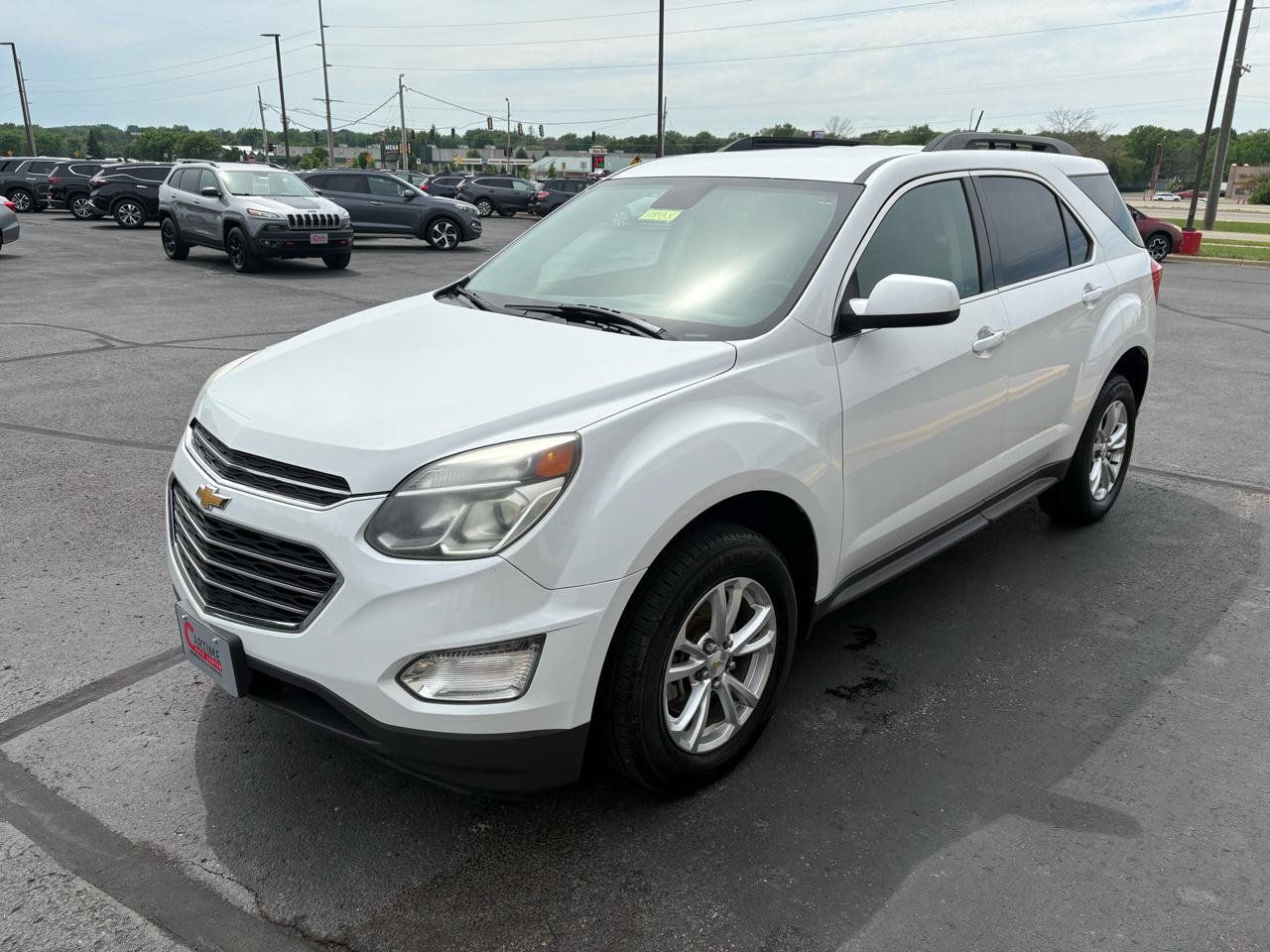 Used 2017 Chevrolet Equinox LT w/ Convenience Package FWD image 4