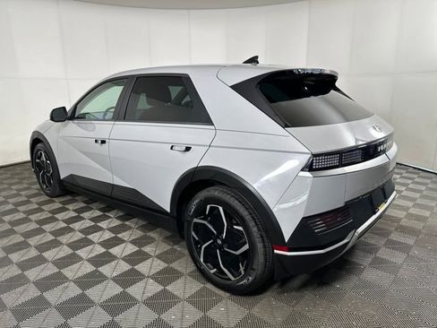 Used 2023 Hyundai Ioniq 5 SEL w/ Cargo Package image 5