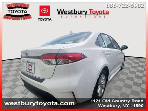 Certified 2023 Toyota Corolla LE w/ LE Convenience Package FWD image 5