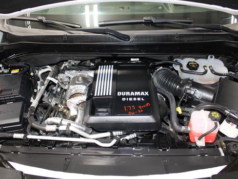 Used 2024 Chevrolet Tahoe High Country image 50