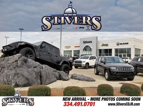 Used 2024 Nissan Pathfinder Rock Creek AWD/4WD image 18