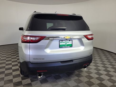 Used 2019 Chevrolet Traverse LT FWD image 6