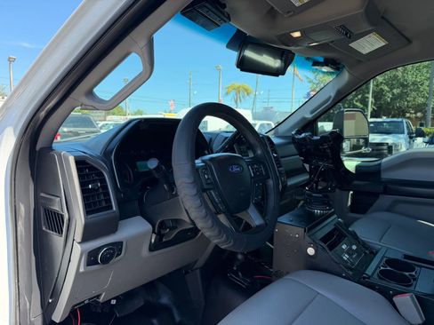 Used 2018 Ford F350 XL w/ Power Equipment Group AWD/4WD image 10