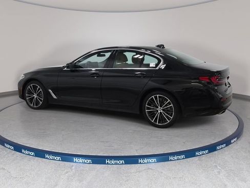 Certified 2023 BMW 530i xDrive w/ Executive Package AWD/4WD image 8